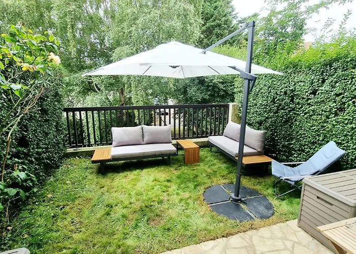 Appartement T2 Terrasse, Parking&wifi, à 300m De La *